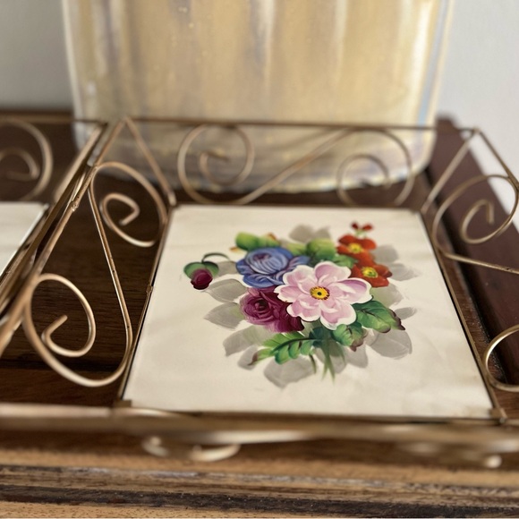 Vintage 60’s - 70’s wall decor, metal swirls framing square floral tiles - Picture 4 of 15